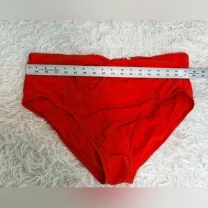 Time and Tru Bikini Bottoms – Size 1X (16W–18W) – Red